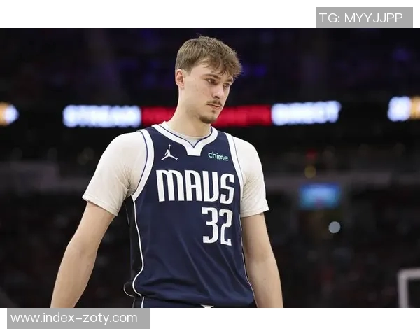 萨姆纳上半场火力全开12投9中砍下23分4篮板1助攻独木难支球队表现不佳